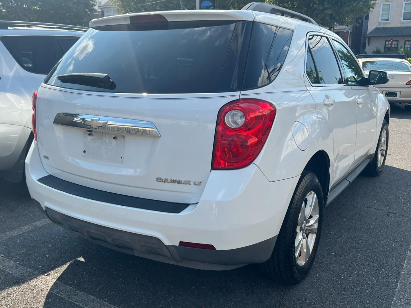 2013 SILVER /gray Chevrolet Equinox (2GNFLNEK7D6) , located at 1018 Brunswick Ave, Trenton, NJ, 08638, (609) 989-0900, 40.240086, -74.748085 - Photo#9